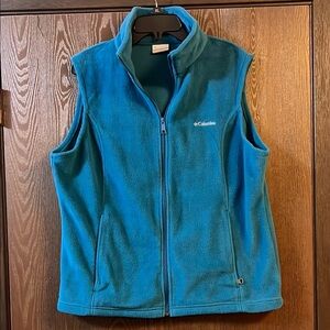 Columbia Teal Fleece Vest